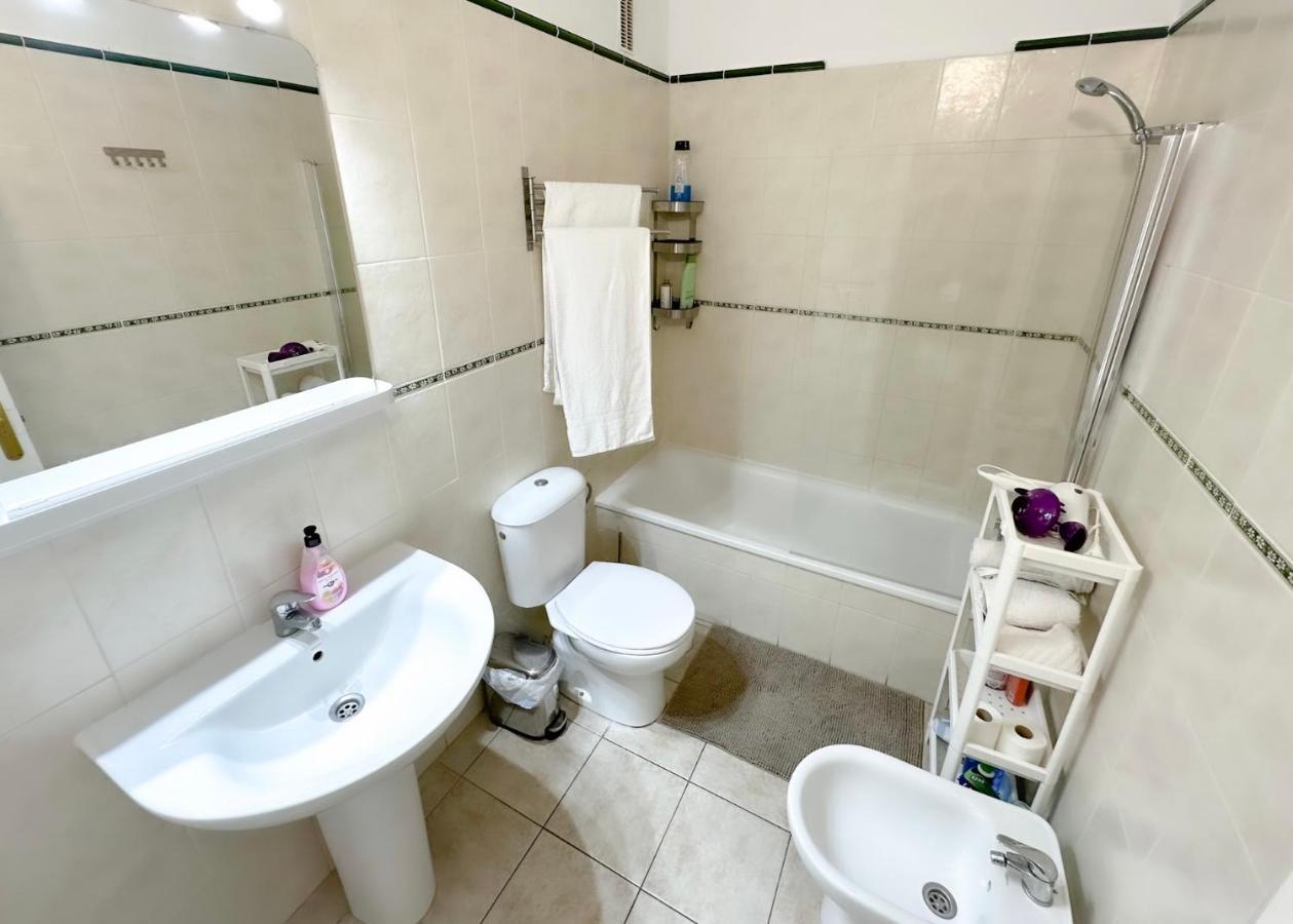 Gigantes Jardines Del Mar Apartment *